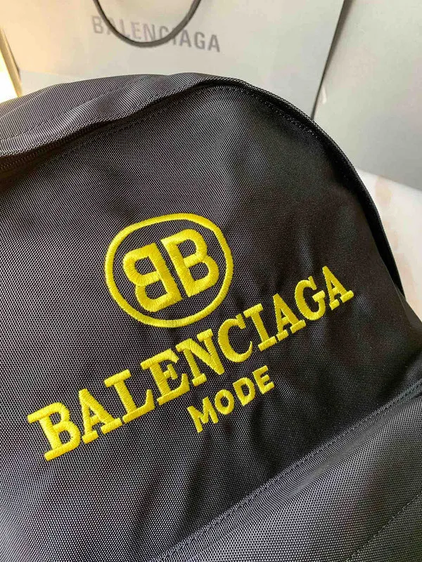 Bags-Realm - Balenciaga Bag - 325