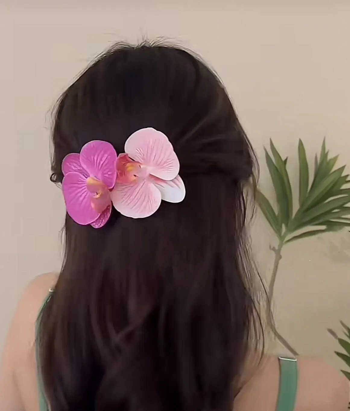 Miller Orchid Hair Clip