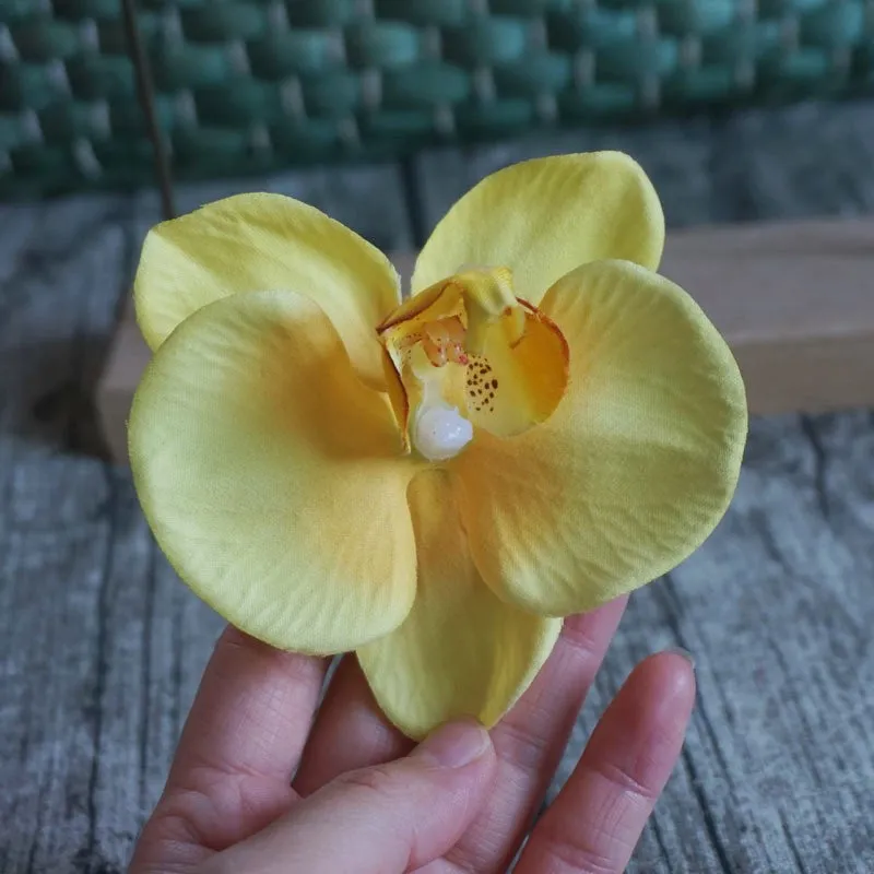 Miller Orchid Hair Clip