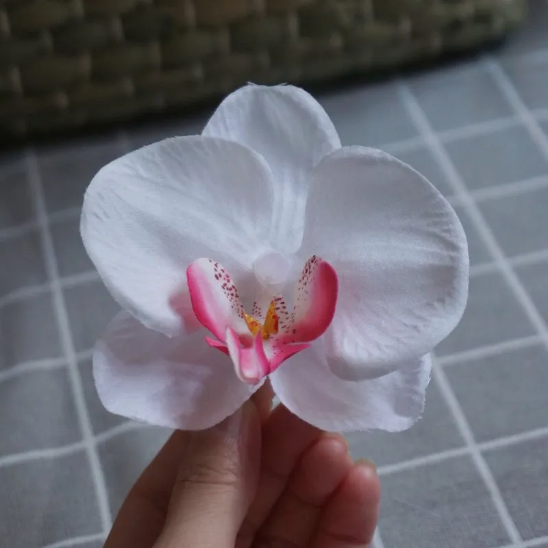 Miller Orchid Hair Clip